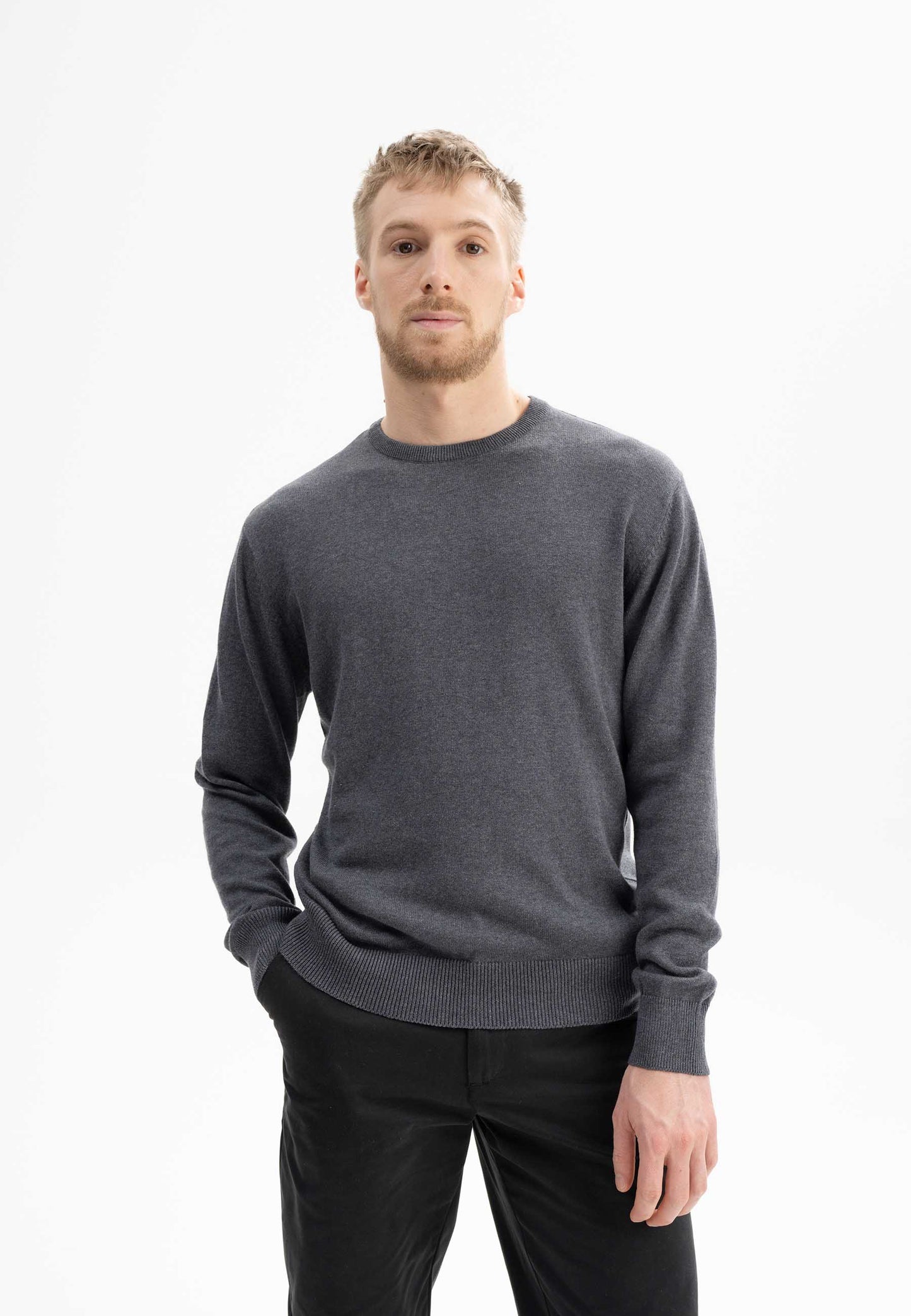 Mela Feinstrick-Pullover Himal