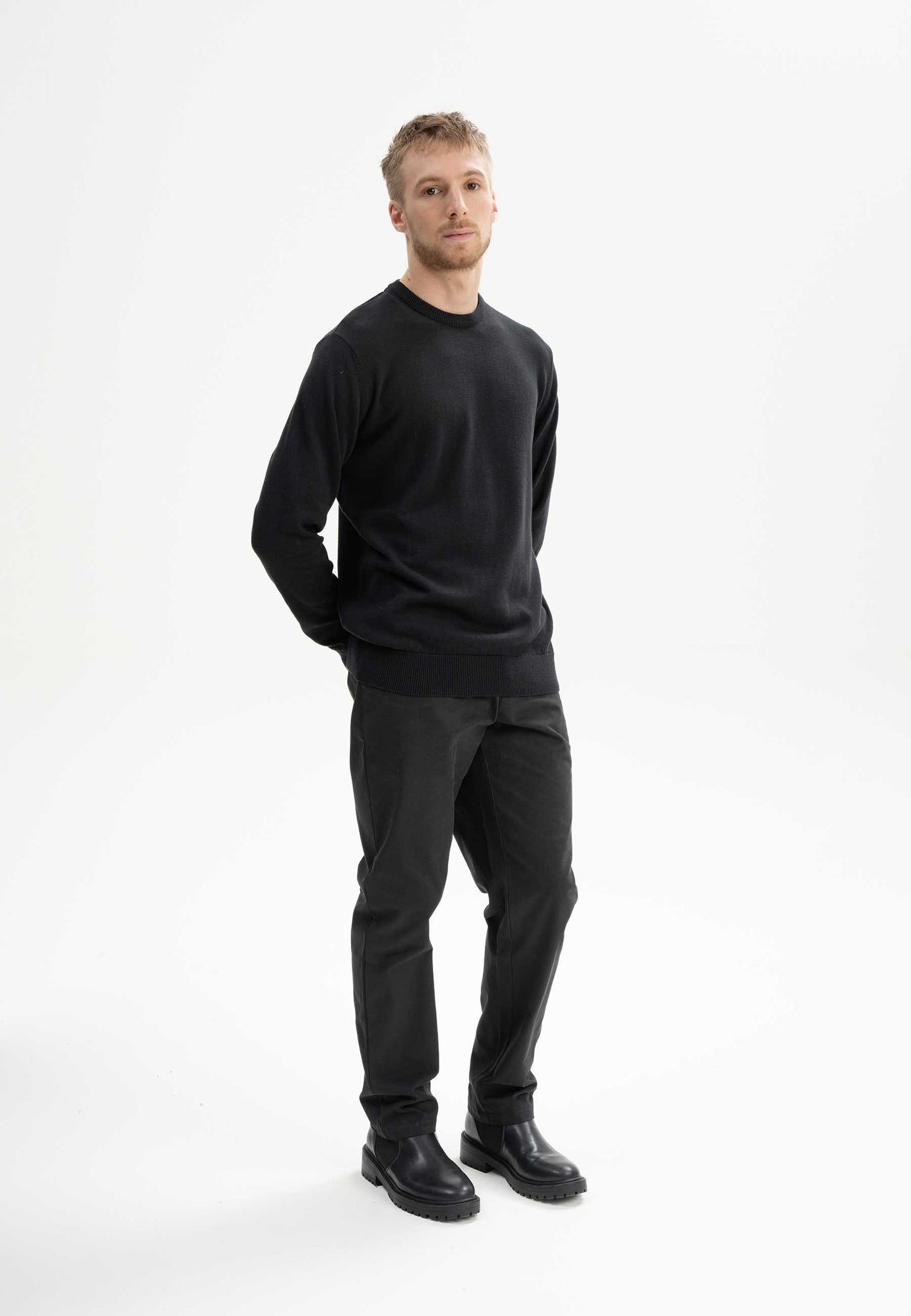 Mela Feinstrick-Pullover Himal