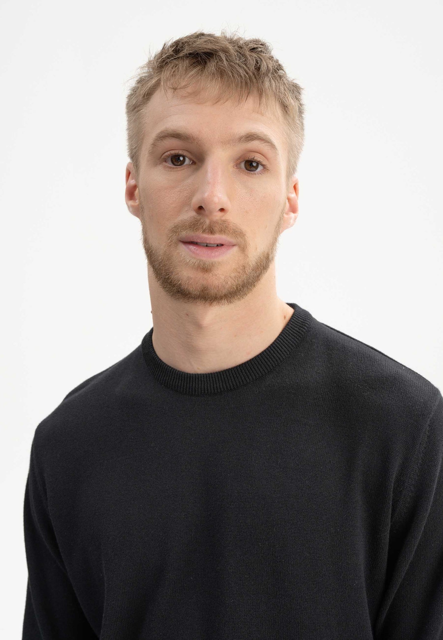 Mela Feinstrick-Pullover Himal