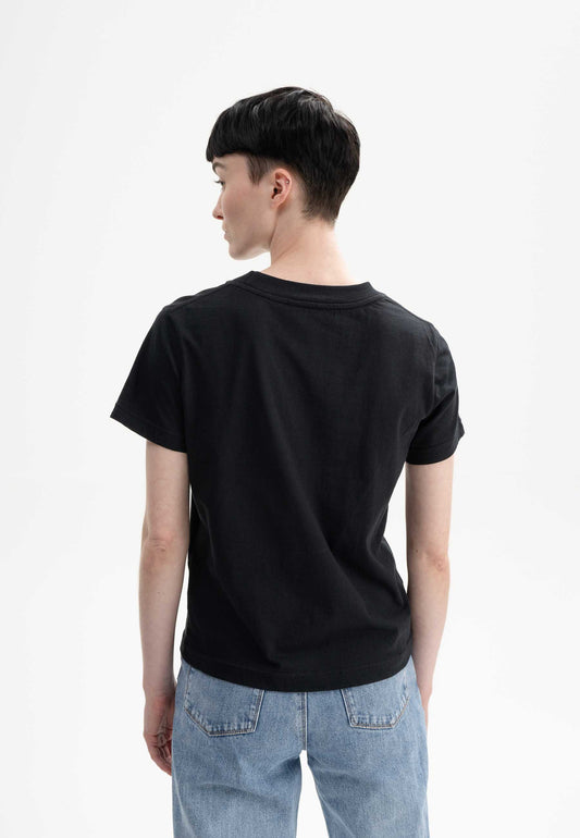 Mela Khira Basic T-Shirt