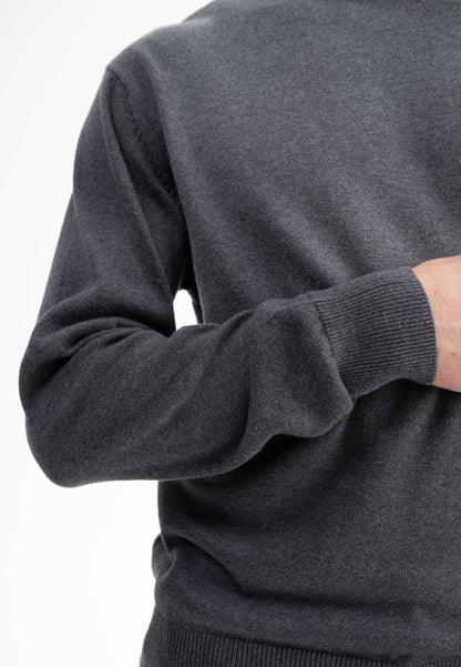 Mela Feinstrick-Pullover Himal