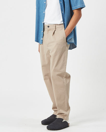 Minimum Bertils Tapered Fit Chino